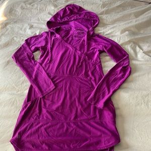 Xs Athleta lightweight tunic length hoodie